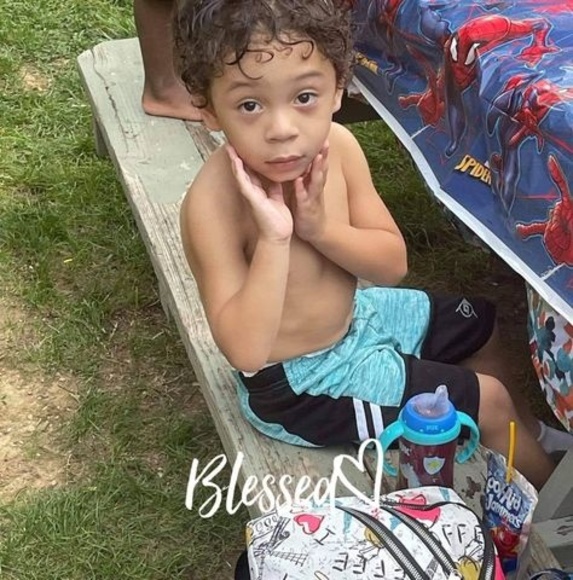 Meet your Posher, Roschelle - Picture 1 of 1